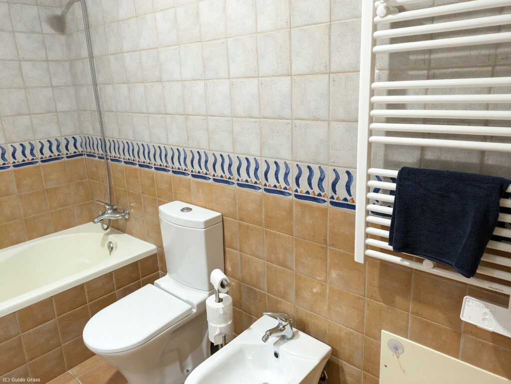 Badezimmer (Toilette und Bidet)